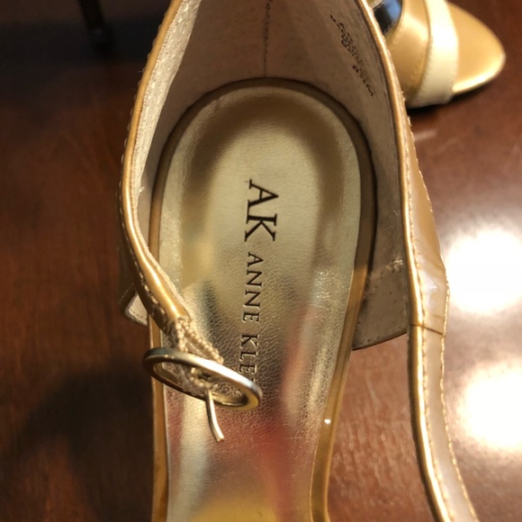 Anne Klein Akklarah heels. Size 8.5 - Picture 3 of 7